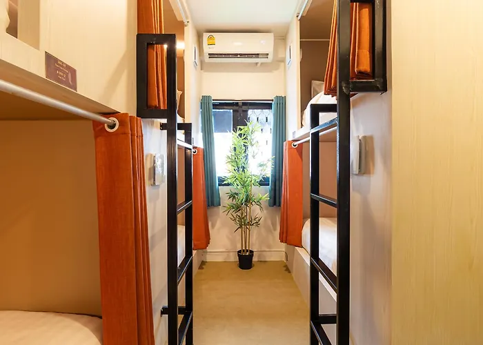 Social Pod Khao San Hostel Bangkok